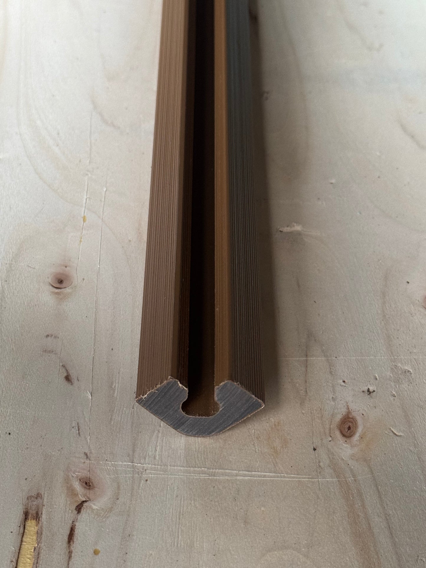 Composiet eindprofiel Teak