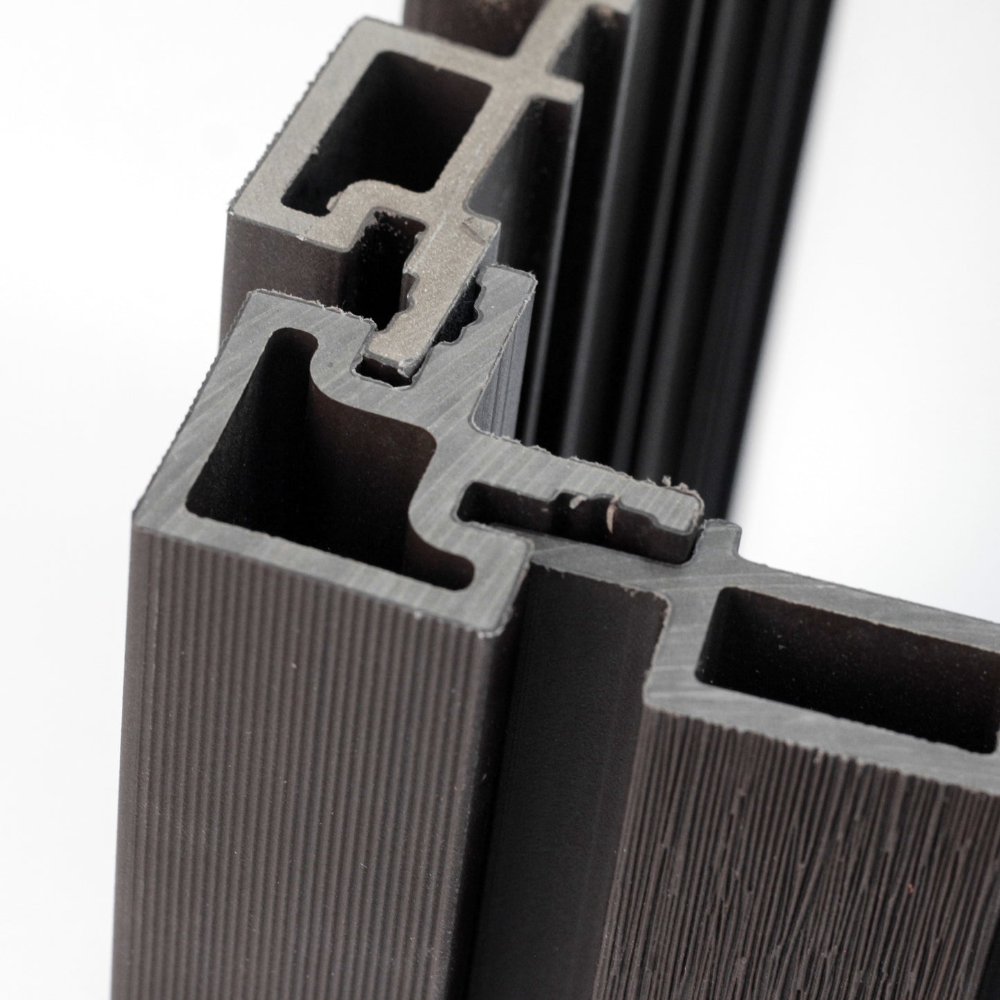 Hoekprofiel Walnut ࠰ sherpe hoek ࠰ 290 cm