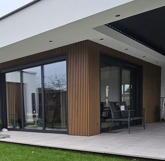 Composiet vs. Houten Gevelbekleding – Wat is de beste keuze?