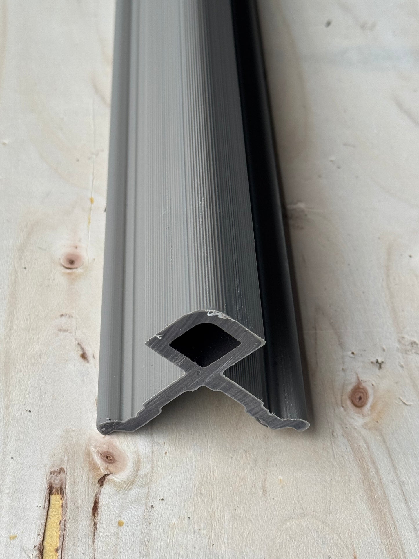 WLC25 corner profile dark grey - 290 cm