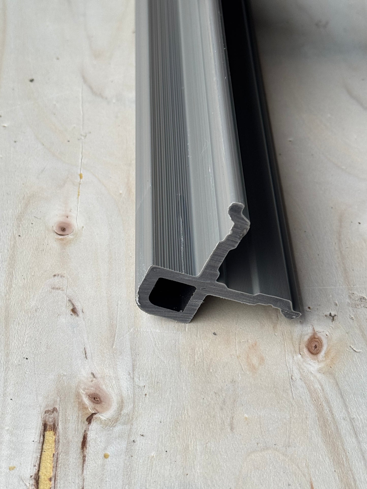 WLC25 corner profile dark grey - 290 cm
