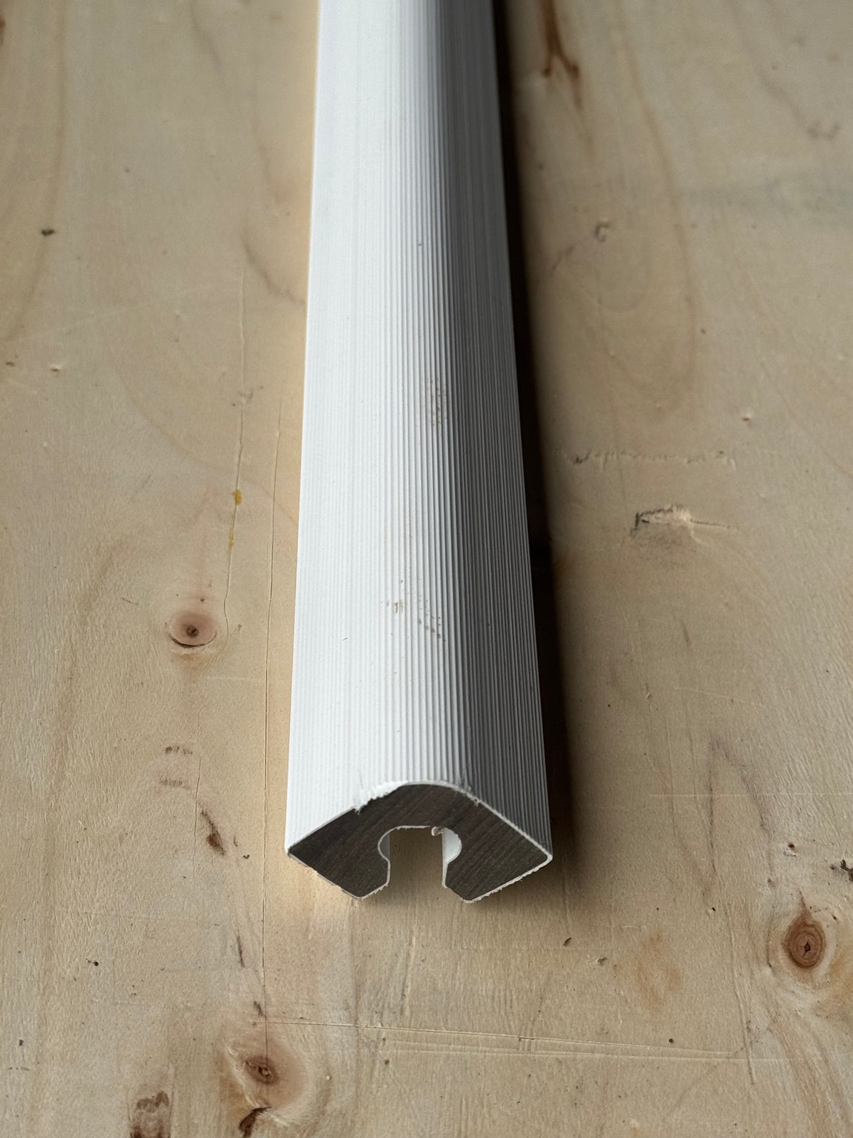 Composiet eindprofiel White