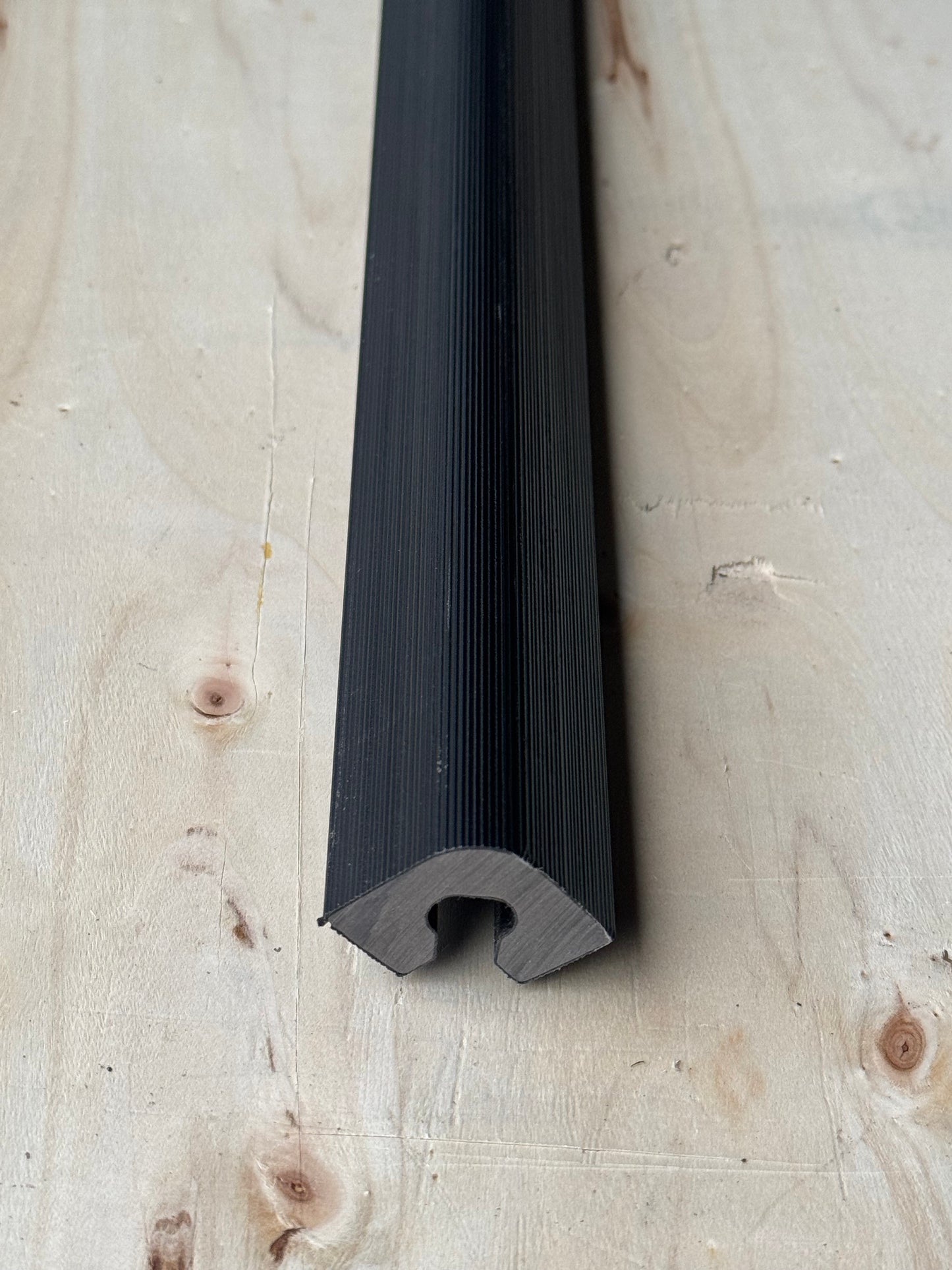 WLC25 corner profile dark grey - 290 cm