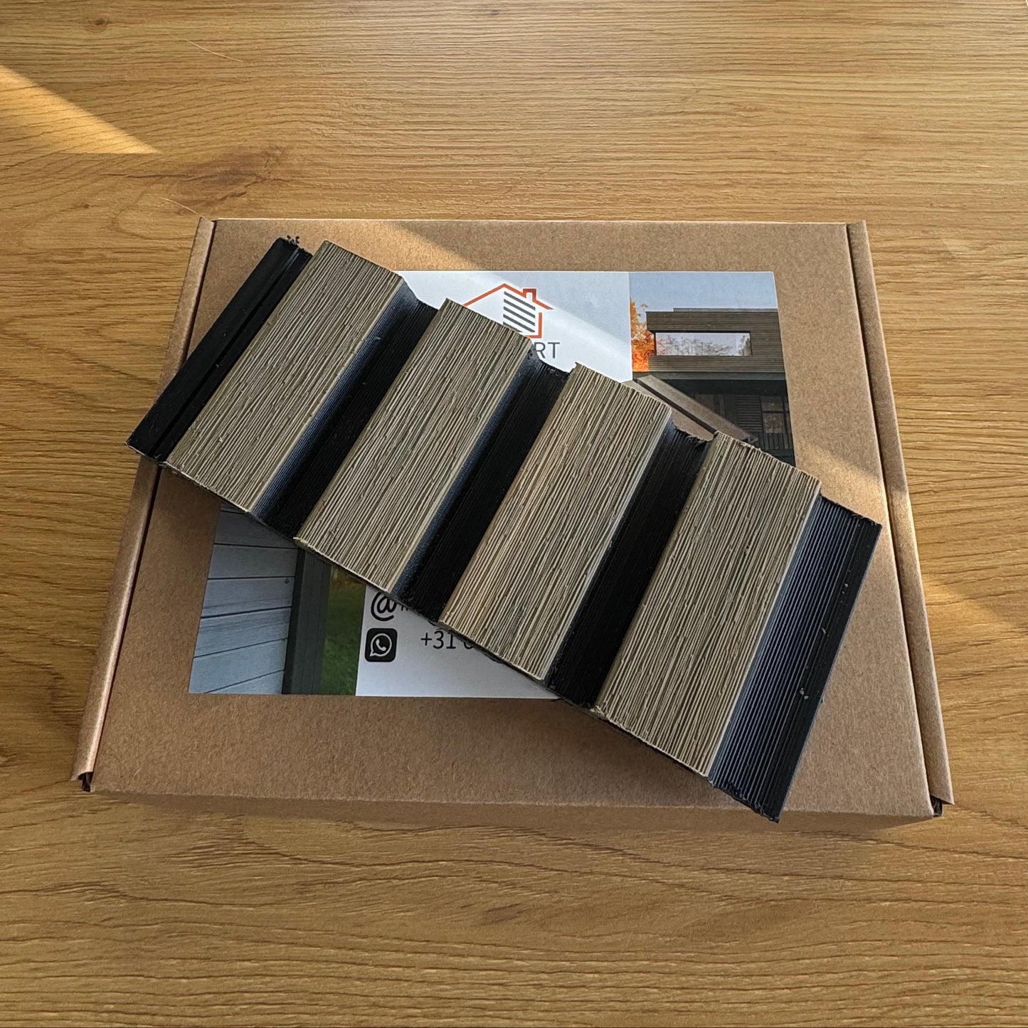 Samples Composiet Rabatdelen: Bicolor Olive Black